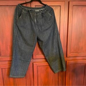Women’s Cropped Jeans